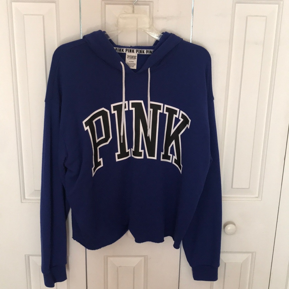VS PINK SWEATSHIRT